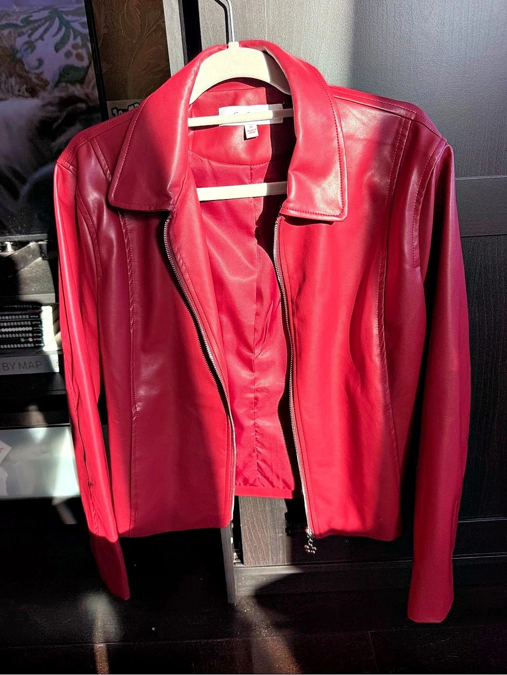 Lisa Says Gah Shyla Jacket Red - size M